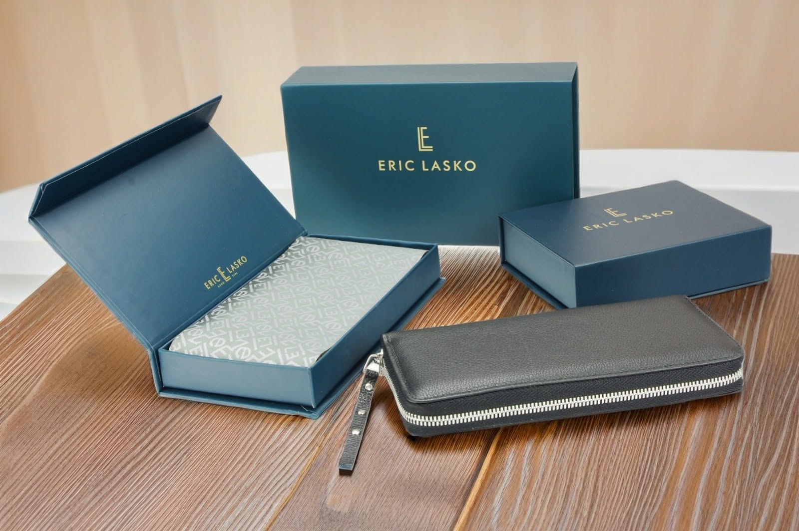 custom gift boxes for leather bag