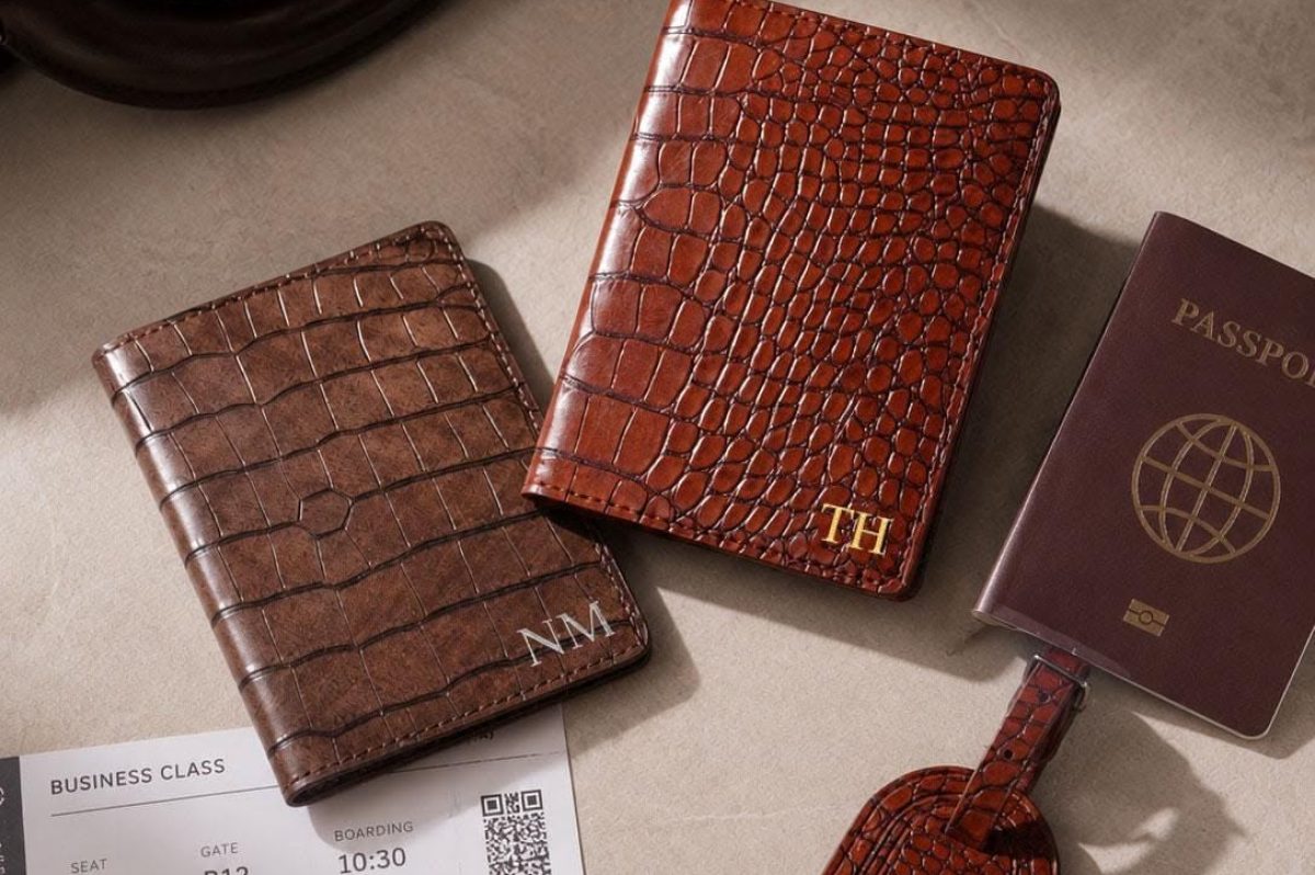 custom leather travel accessories